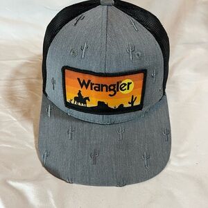 Wrangler Men’s Sunset Gray Hat with Orange Desert Patch